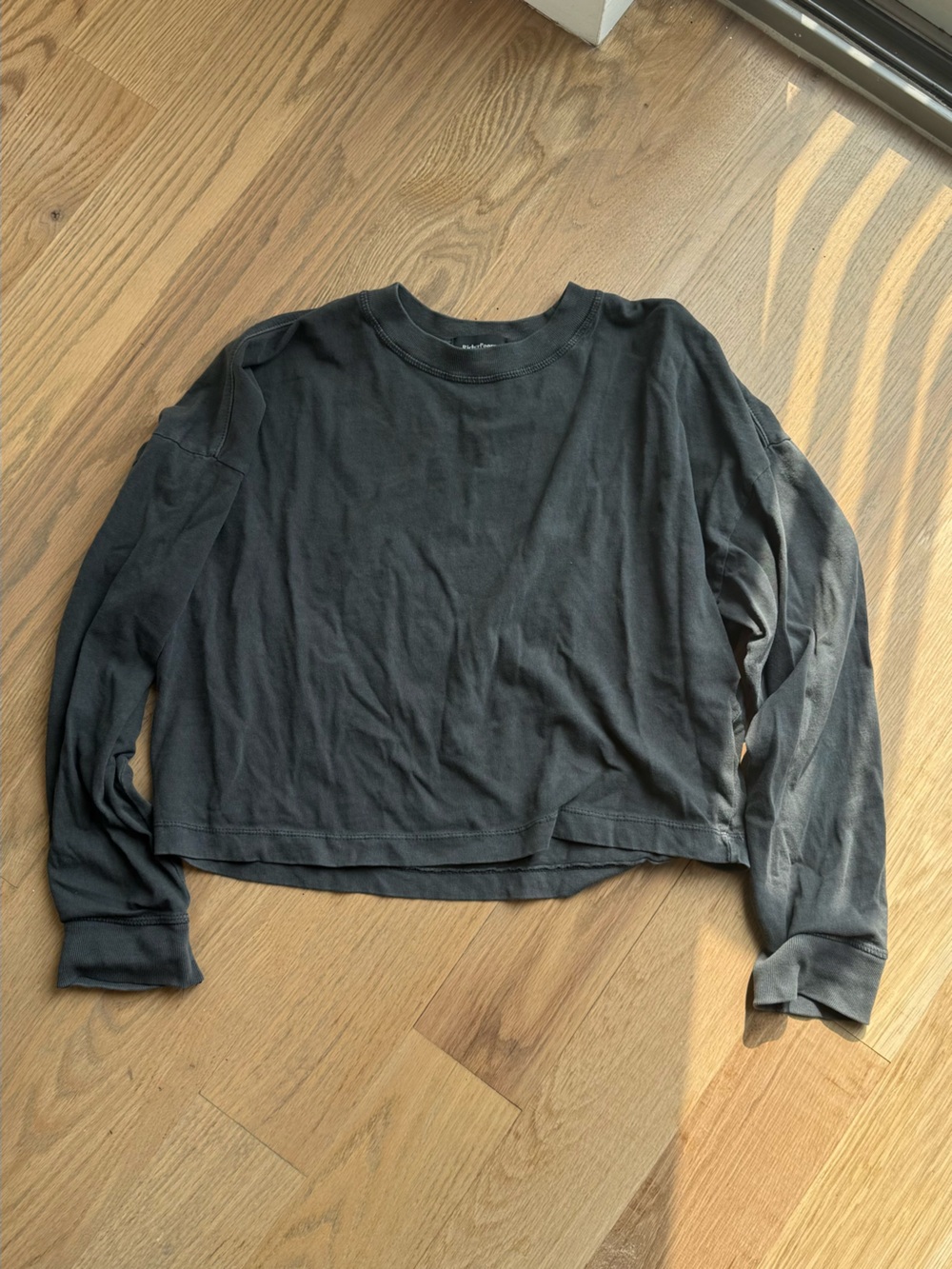 Richer Poorer Boxy Charcoal Long Sleeve Crop Tee